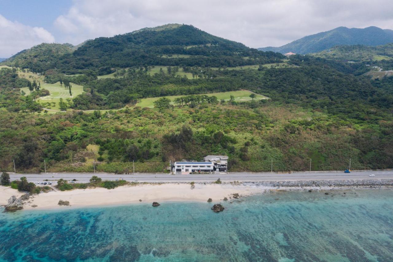 Hotel Mtb Motobu Exteriör bild